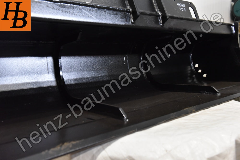 Grabenräumlöffel Hydraulisch 1800mm MS08SY KL4 – Bagger 7-10t – Einsatzbild Baustelle