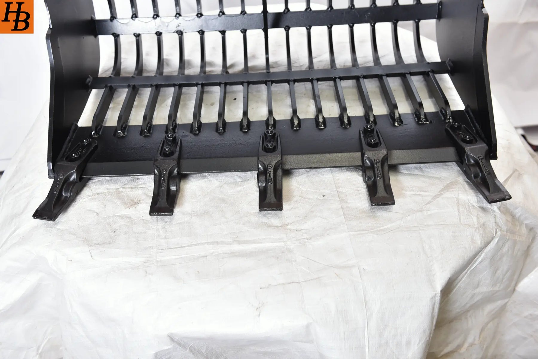 Sieblöffel 800 mm - CW05 | Effizienter Sortier- und Gitterlöffel für Baumaschinen