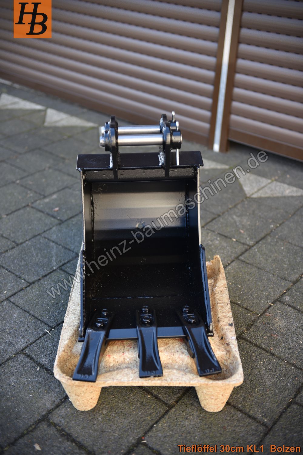 Tieflöffel Baggerlöffel Baggerschaufel 300mm Bolzen KL1