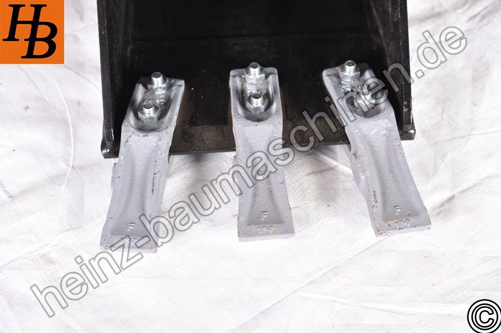 Tieflöffel Baggerlöffel Baggerschaufel 300mm MS01 SW01 QC01 KL1